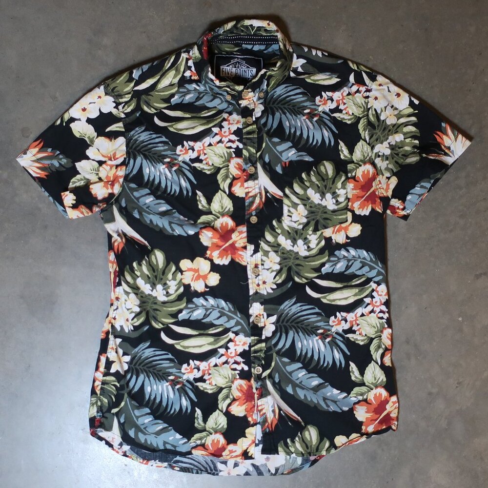 Five Points. Men's Small. Slim Fit. Short Sleeve Button-Down. Black w/ Floral.